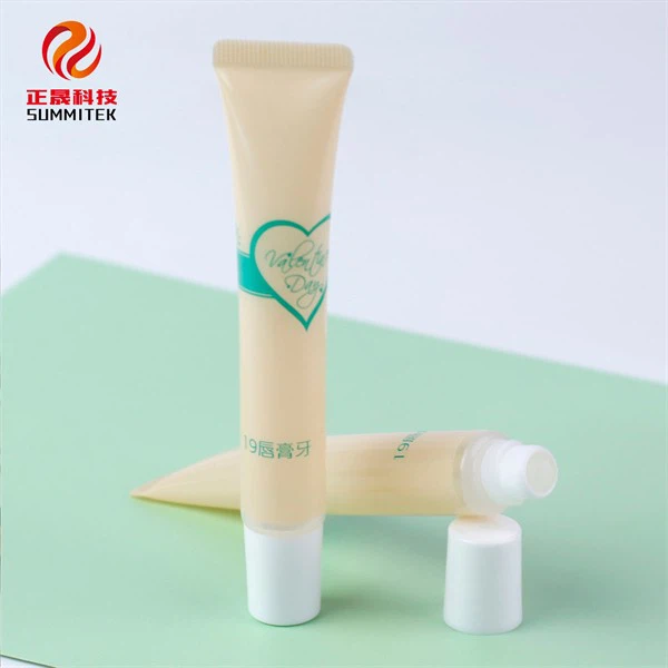 Customized Lip Gloss Tubes