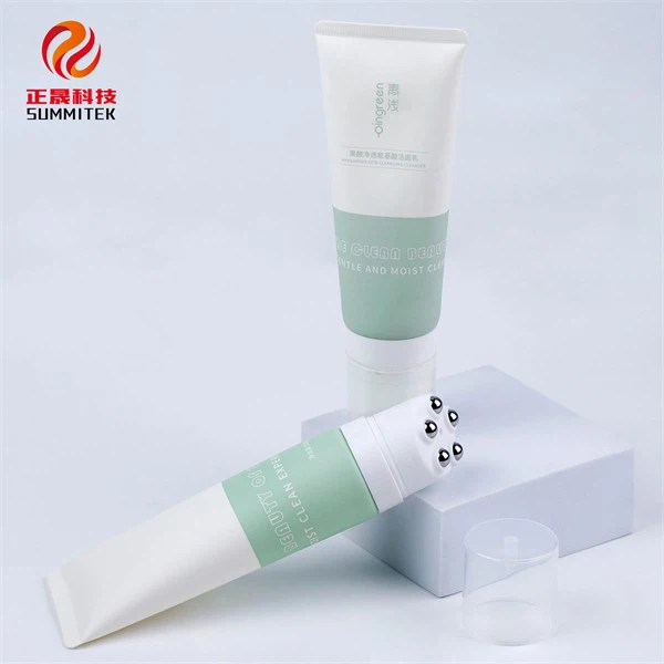 Facial Cleanser Packaging With Five Rollers