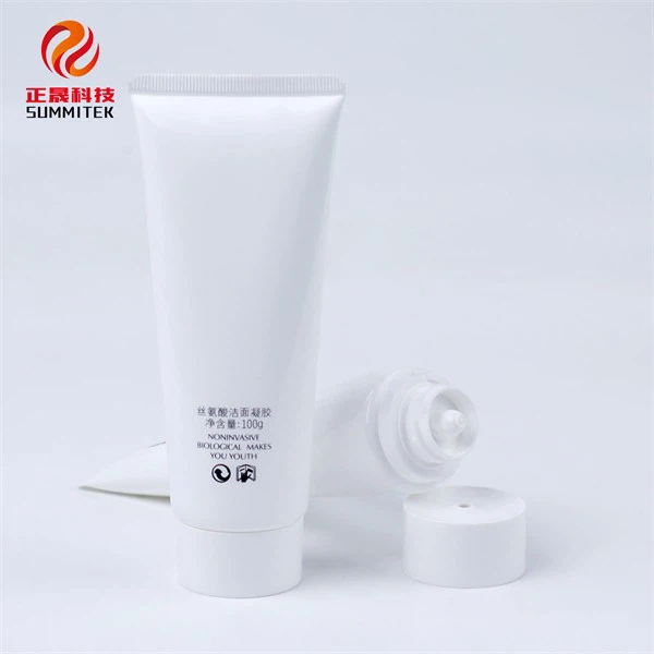 Facial Cleanser Packaging