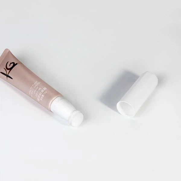 Highlighter Blush Sponge Applicator Tube Packaging